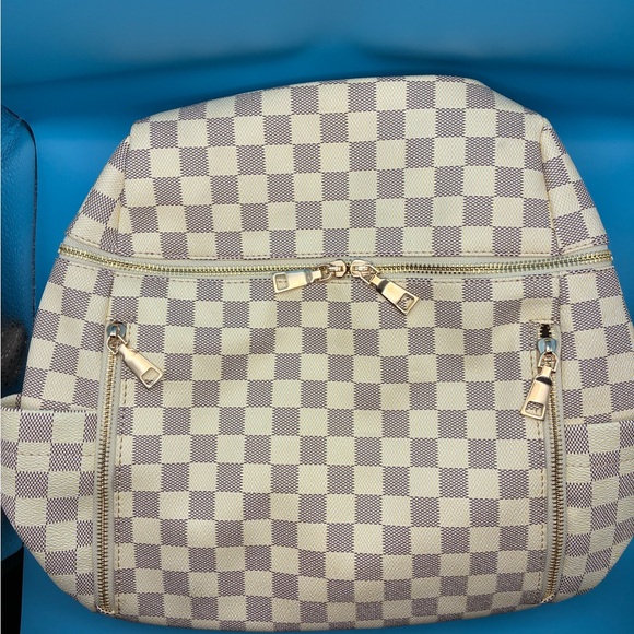 Checkered Backpack - Picture 6 of 12